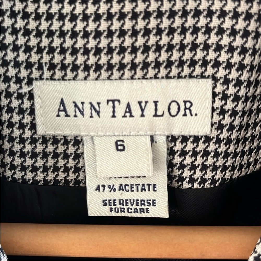 Vintage Ann Taylor Black & White Houndstooth Blazer - Picture 2 of 15